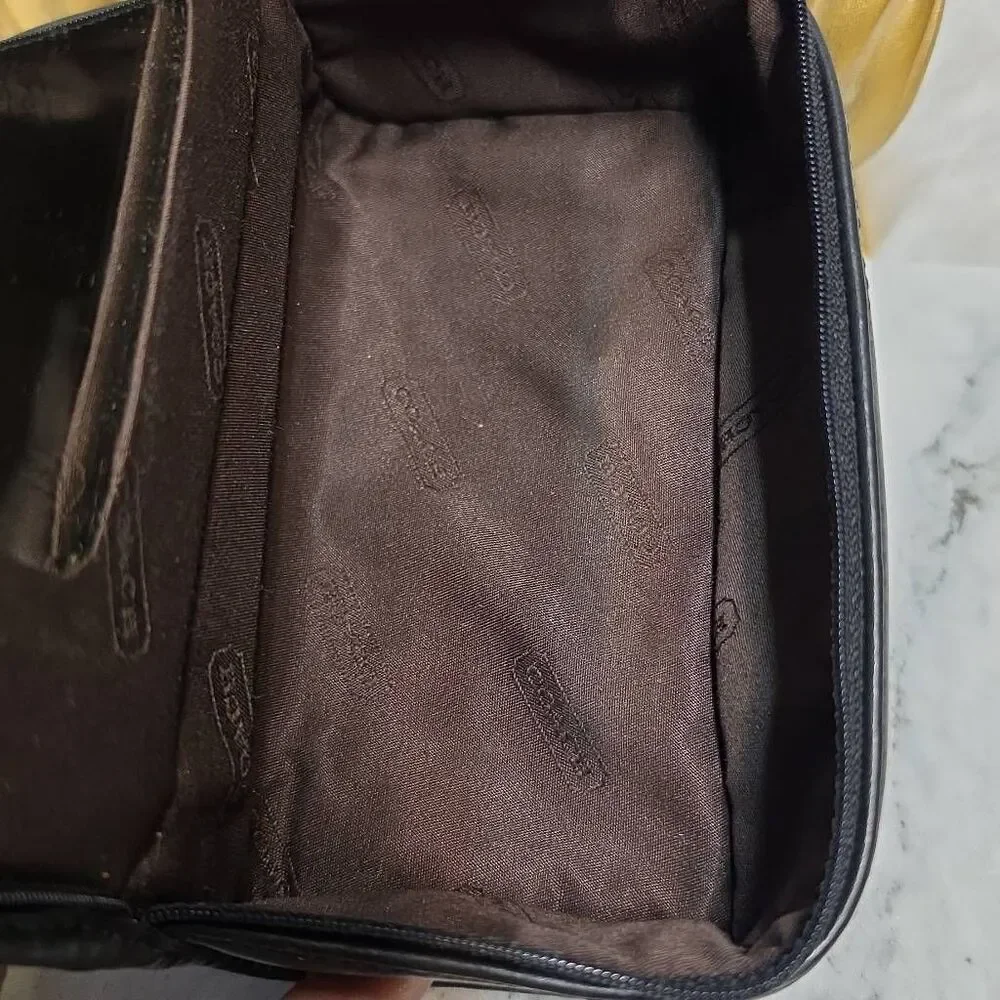 Vintage Coach Chubby Case Black leather cosmetic case